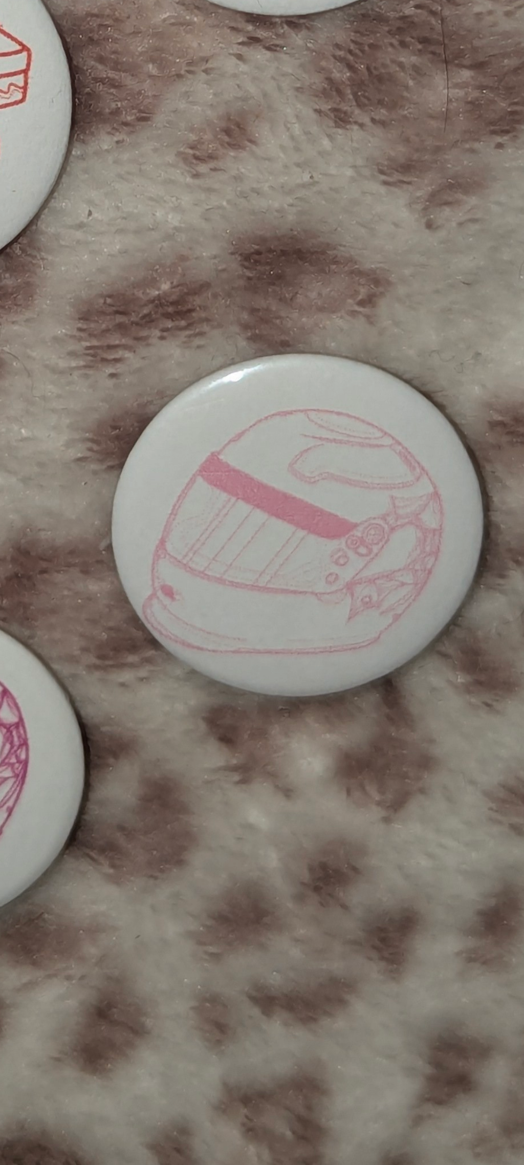 Outlined Helmet Pin
