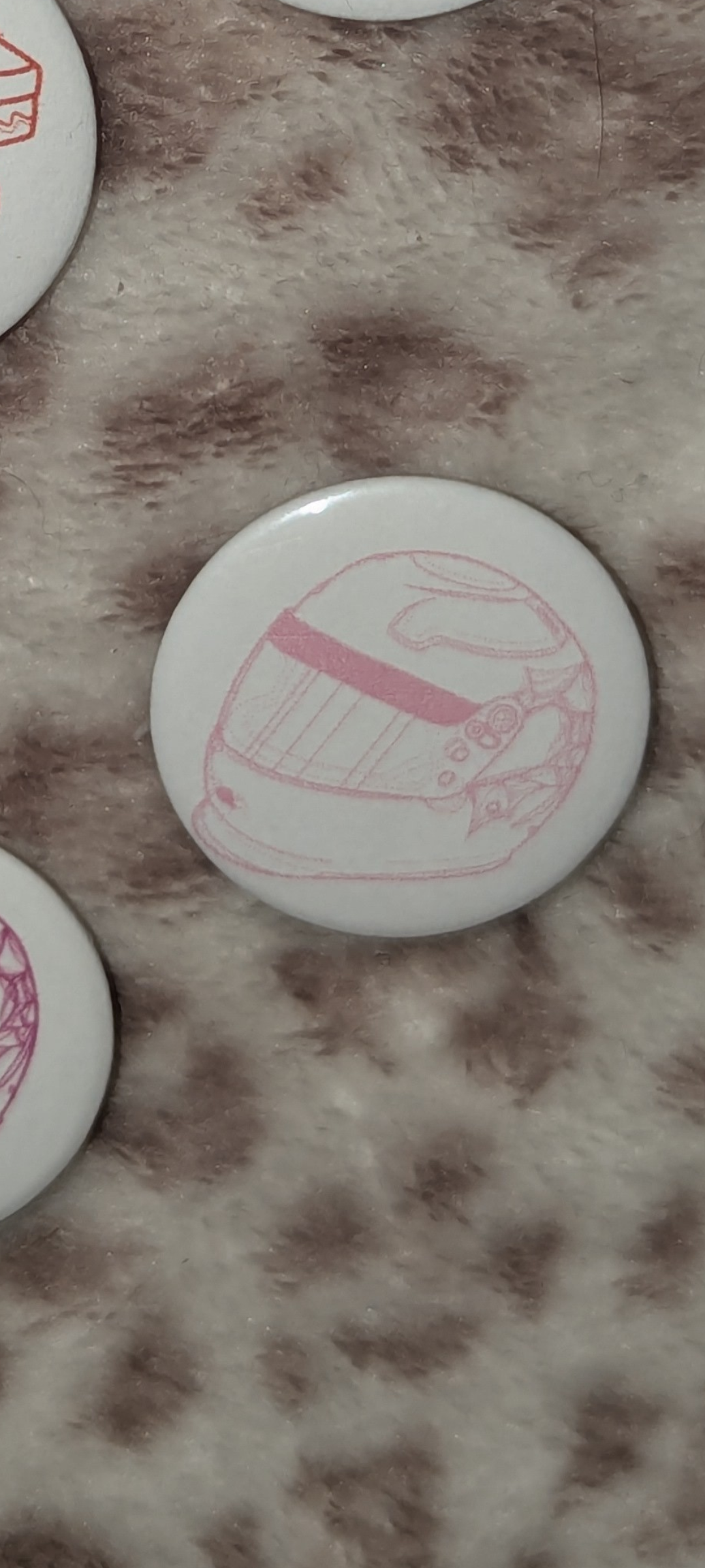 Outlined Helmet Pin